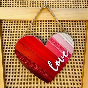 "Love" Heart Hanging Wall Decor